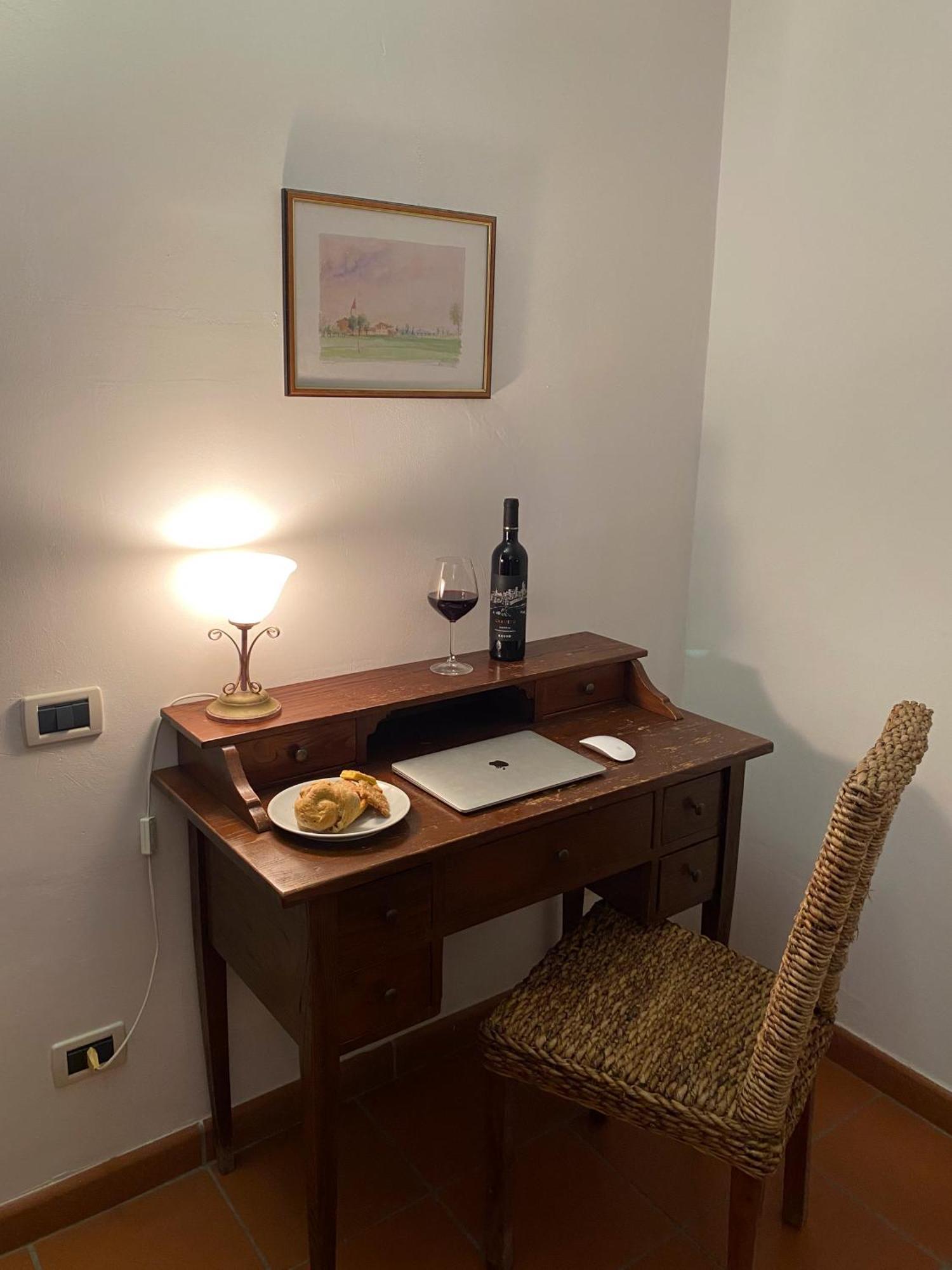 ボルセーナ Agriturismo Belvedereゲストハウス エクステリア 写真